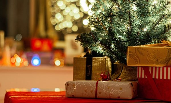アメリカではクリスマスプレゼントは複数必要 低予算で子供が喜ぶおもちゃとは Chewife